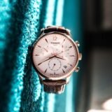 * ساعة يد * غير متوفرة الآن